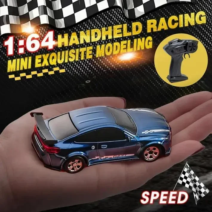 1/64 Дрифт RC Автомобіль 2.4G – 4WD (повний привід) Міні радіокерована машинка RTR, Type-C, LED фари й стопи, у вигляді авто BMW
