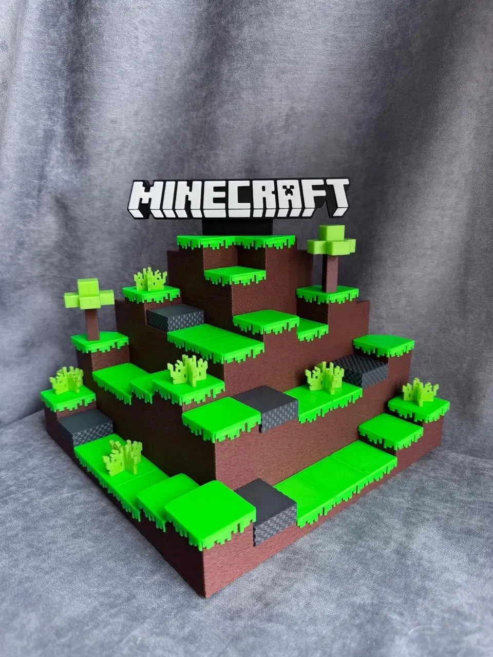 3D Підставка для зберігання всієї колекції фігурок Kinder Joy Minecraft Кіндер Джой, Display Stand для 28 фігурок Майнкрафт